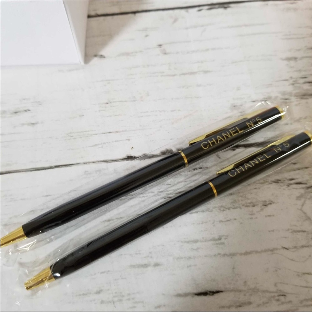 Chic Writing Pen
